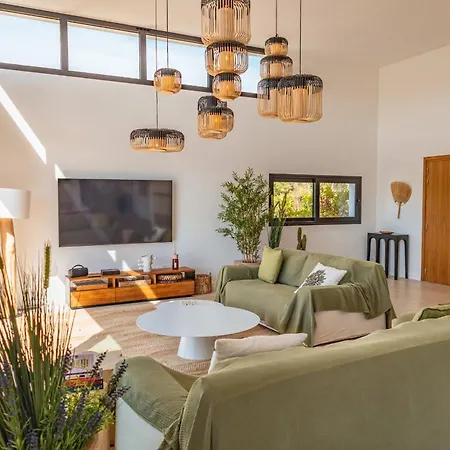 Juca Di Arasu Villa *